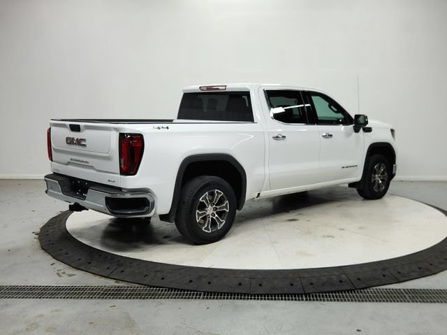 Used 2026 GMC Sierra 1500 SLT AWD/4WD image 8
