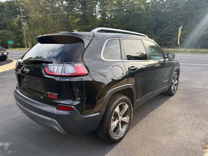 Used 2019 Jeep Cherokee Limited image 4