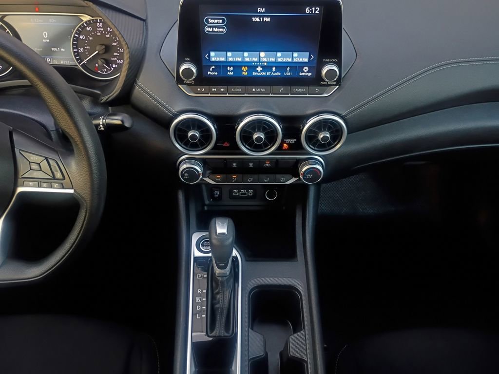 Used 2024 Nissan Sentra SV FWD image 3