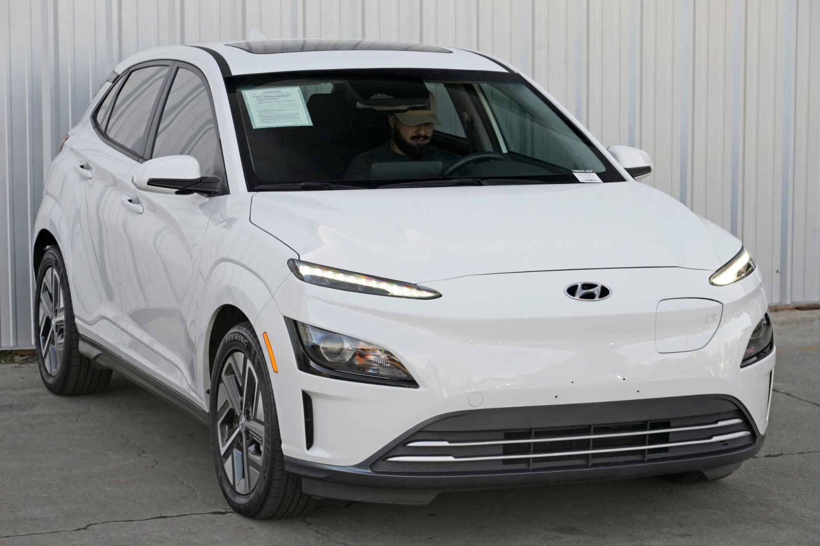 Used 2022 Hyundai Kona SEL w/ Convenience Package FWD image 49
