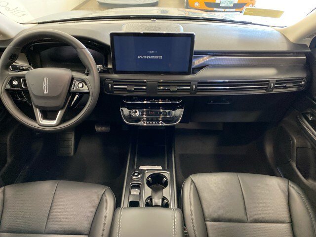 New 2024 Lincoln Corsair Grand Touring w/ Equipment Group 301A AWD/4WD image 11