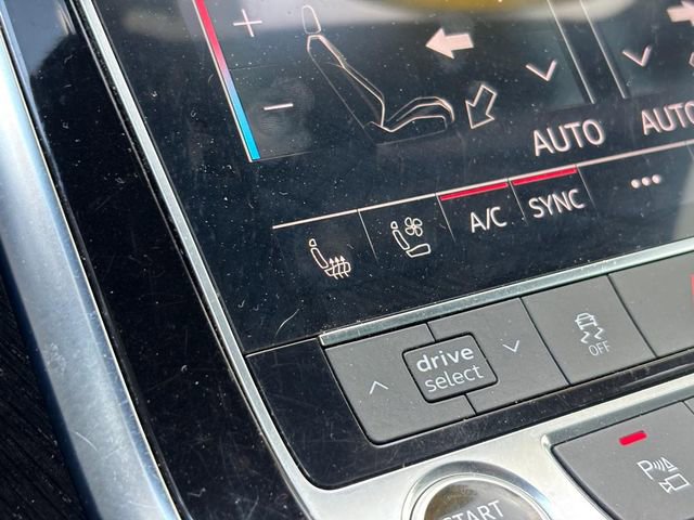 Used 2023 Audi Q8 Premium Plus image 25
