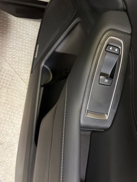 Certified 2025 Subaru Outback Limited image 69