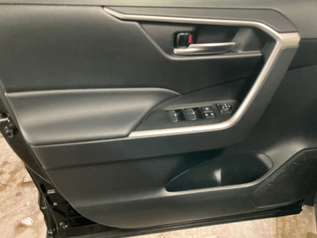 Certified 2025 Toyota RAV4 XLE image 14