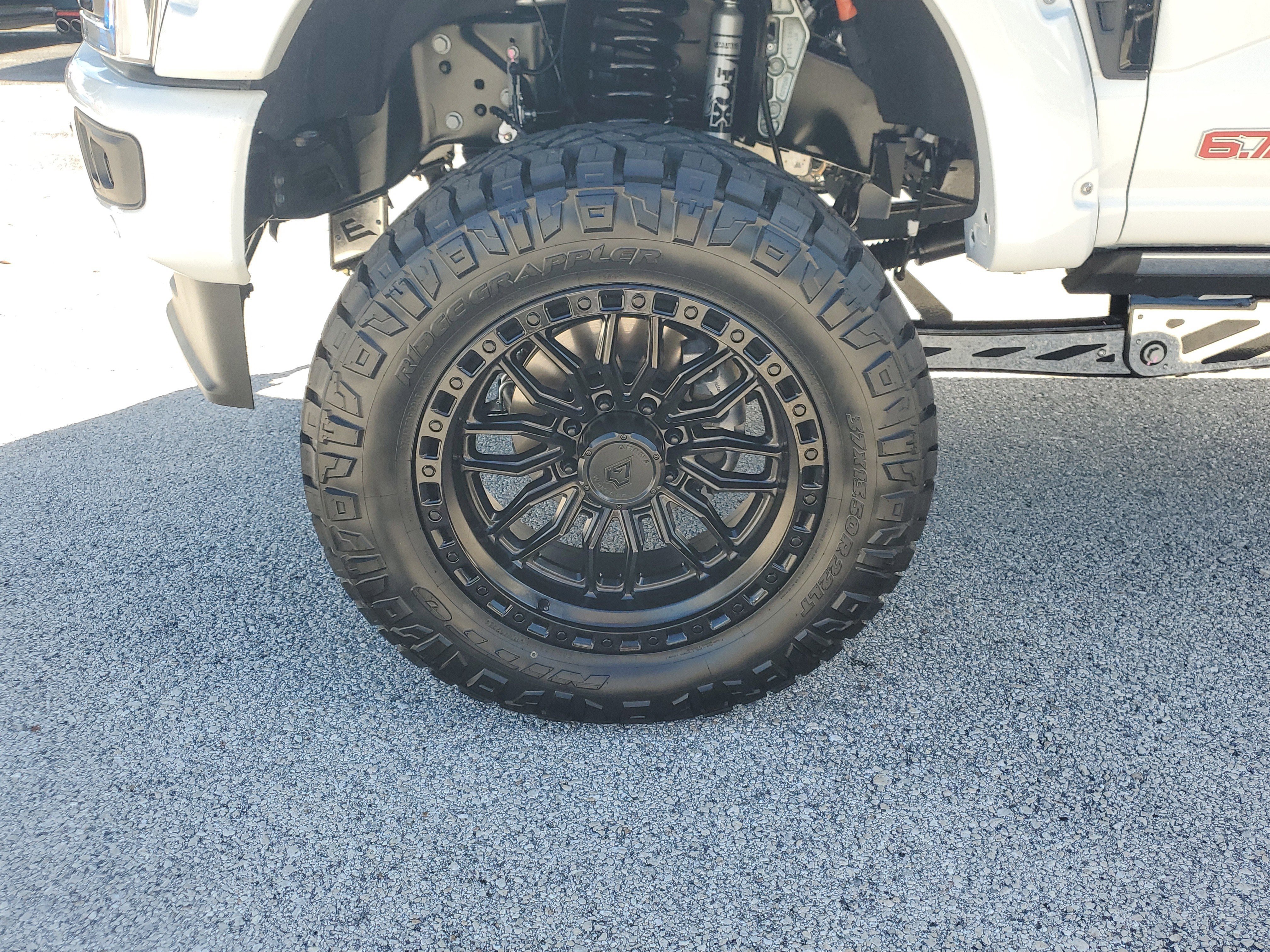 New 2026 Ford F350 Platinum w/ FX4 Off-Road Package image 6