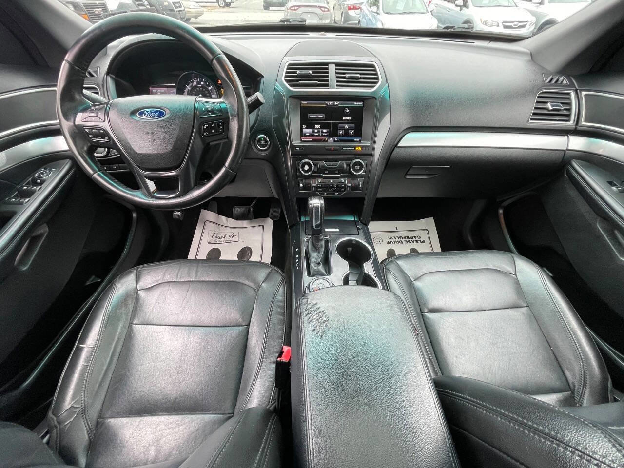 Used 2016 Ford Explorer XLT w/ Equipment Group 202A image 14