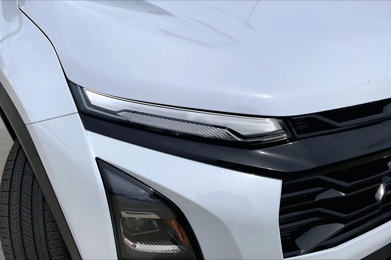 New 2027 Chevrolet Equinox RS FWD image 13
