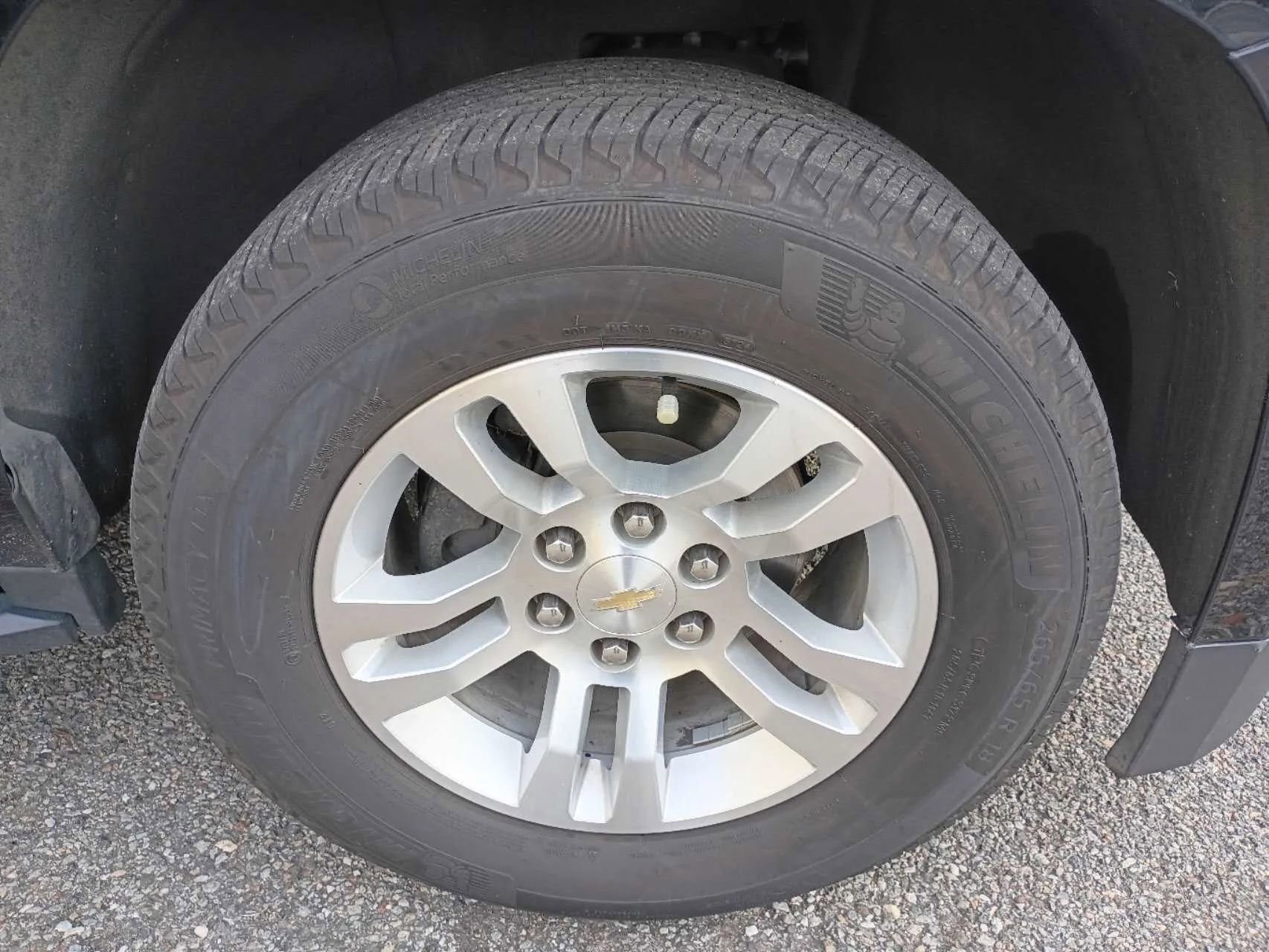 Used 2020 Chevrolet Suburban LT image 22