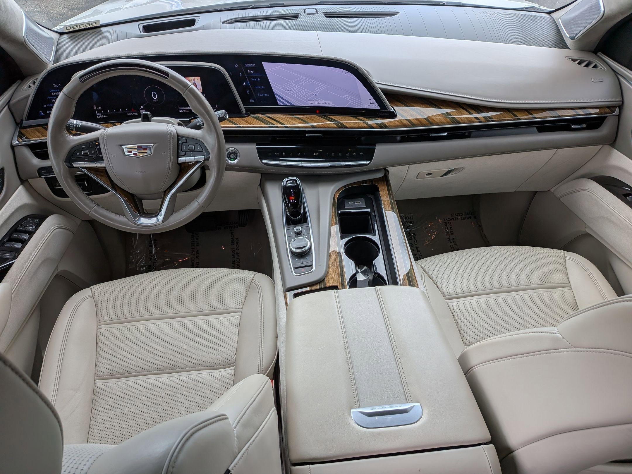 Used 2023 Cadillac Escalade Sport Platinum AWD/4WD image 29