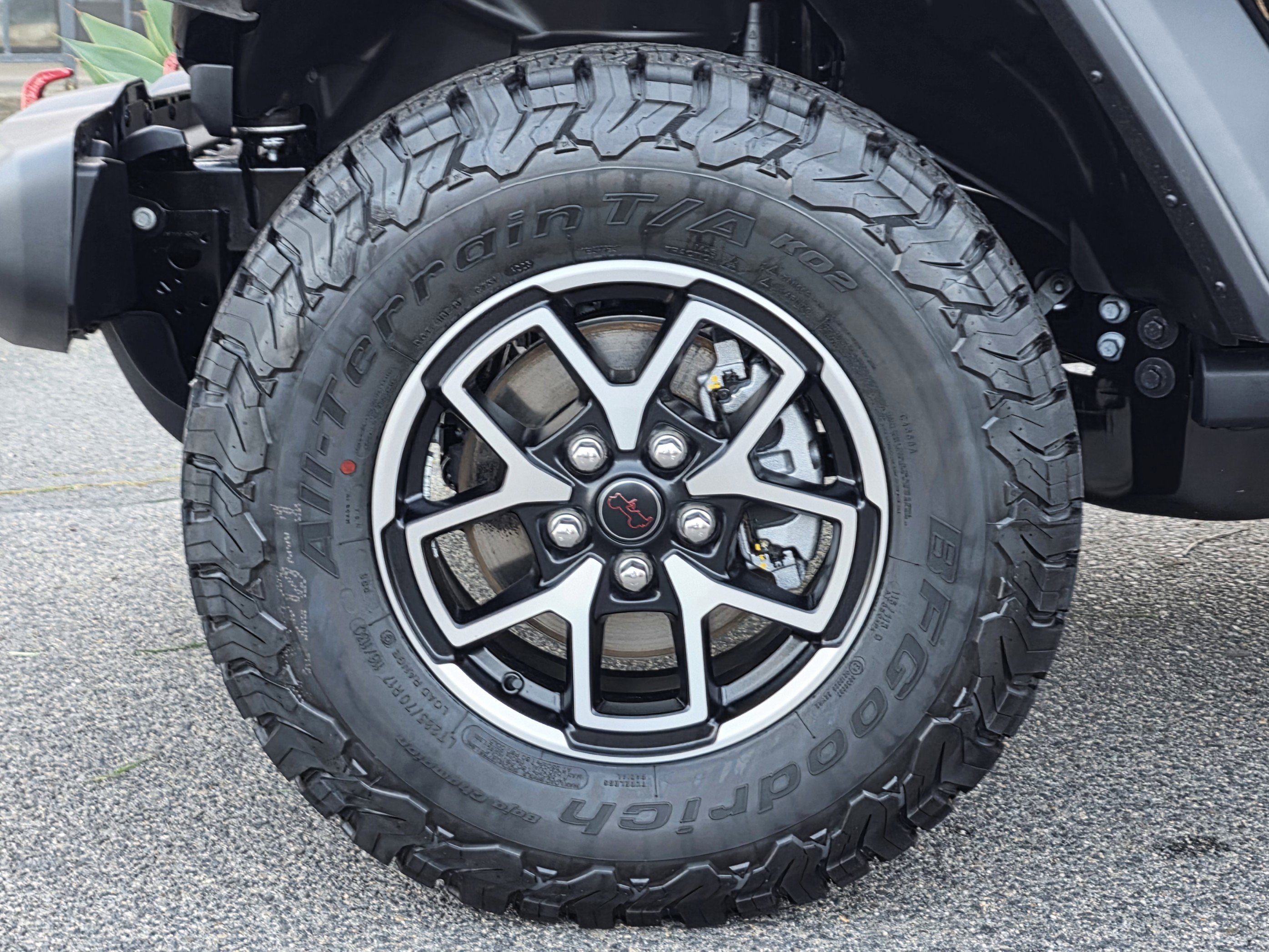 New 2026 Jeep Wrangler Unlimited Rubicon w/ Technology Group AWD/4WD image 10