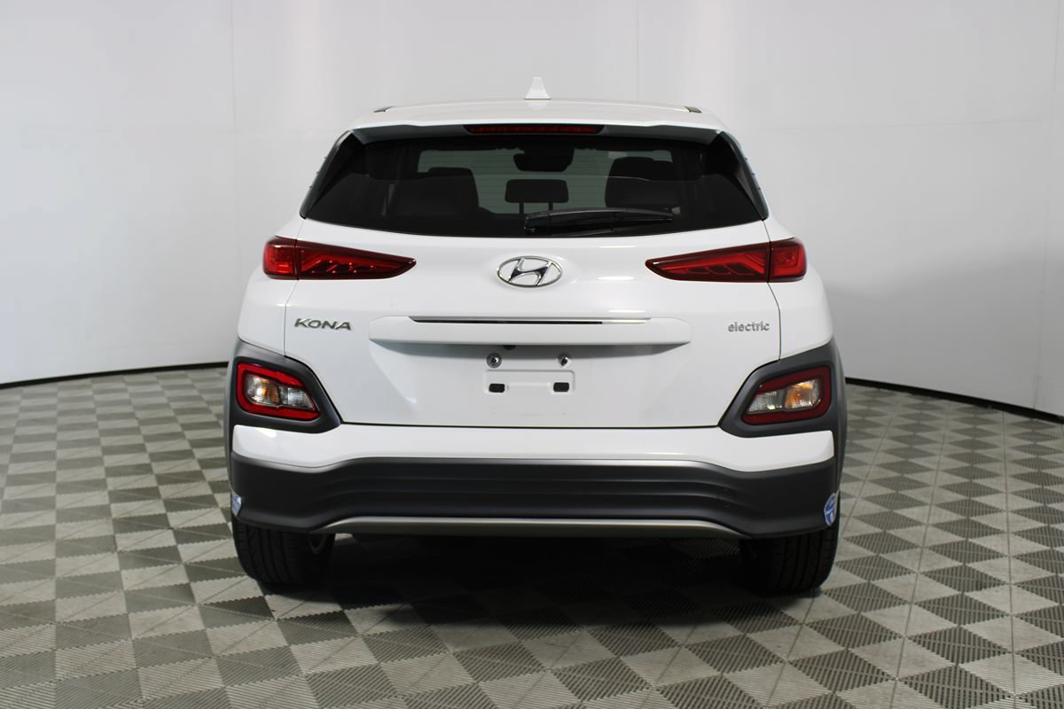 Used 2021 Hyundai Kona Limited w/ Cargo Package FWD image 33