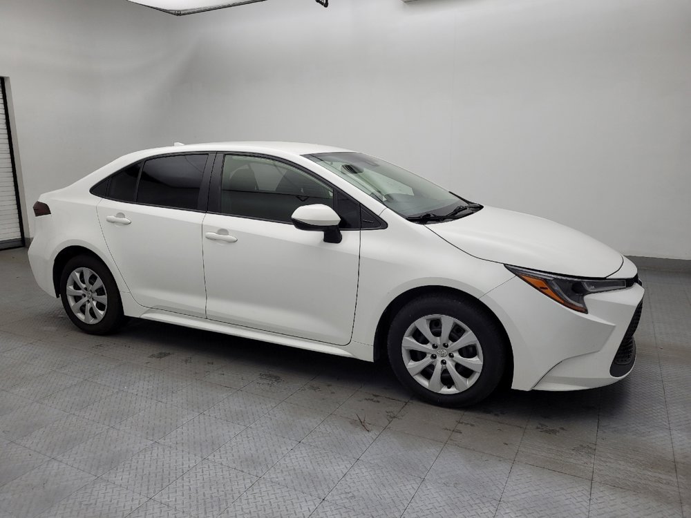 Used 2021 Toyota Corolla LE image 11