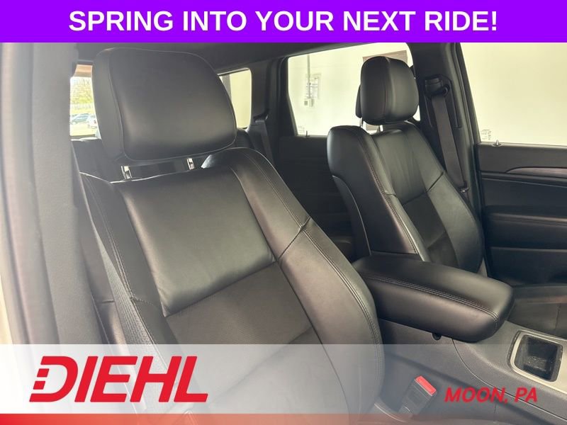 Used 2021 Jeep Grand Cherokee Laredo X AWD/4WD image 14