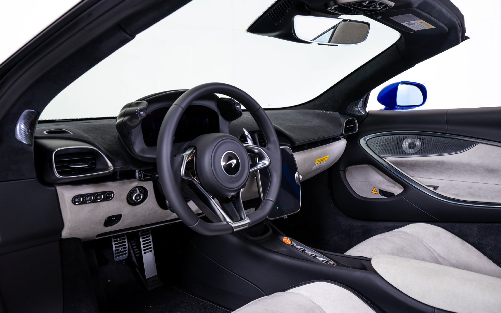 New 2027 McLaren Artura Spider RWD image 20