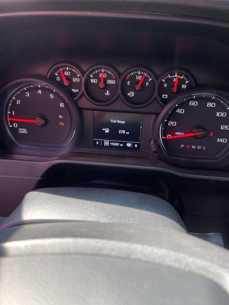 Used 2020 Chevrolet Silverado 1500 Custom w/ Custom Convenience Package AWD/4WD image 8