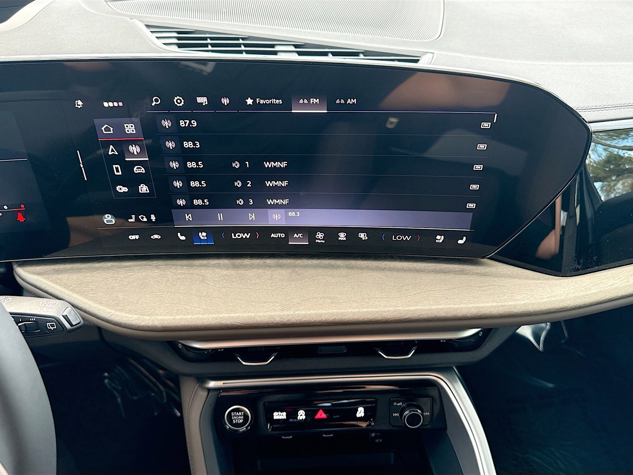 New 2025 Audi Q5 Premium Plus AWD/4WD image 30