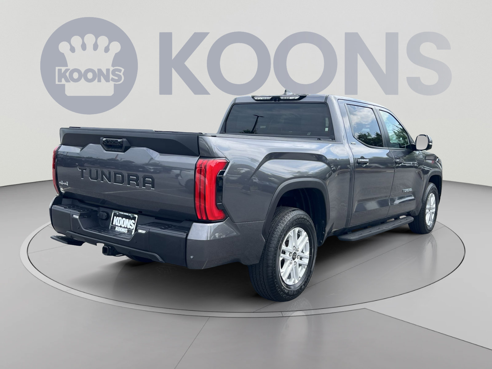 Used 2024 Toyota Tundra SR5 w/ SR5 Premium Package AWD/4WD image 7