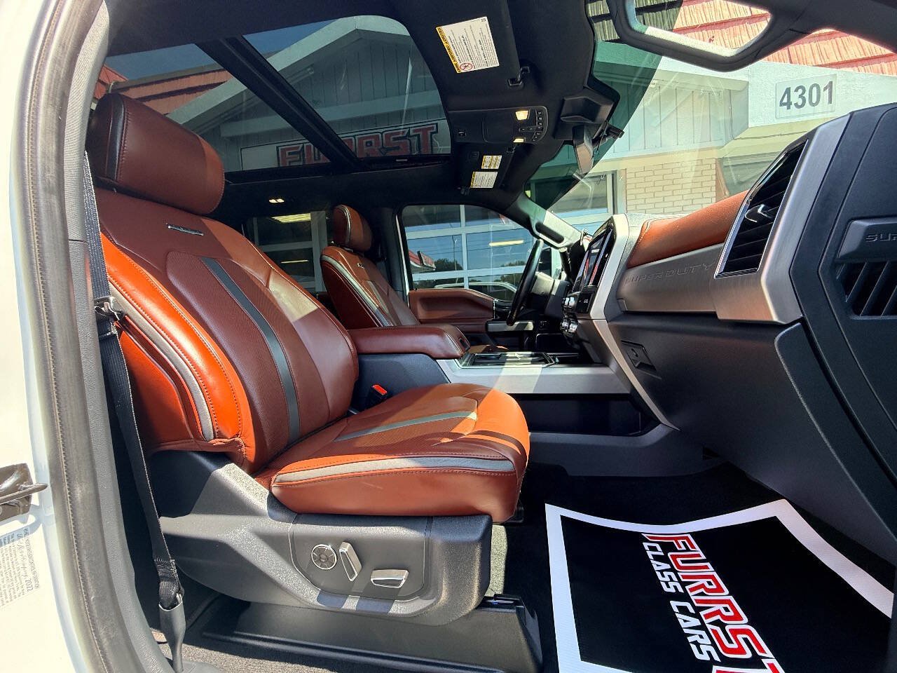 Used 2022 Ford F450 Platinum w/ FX4 Off-Road Package AWD/4WD image 73