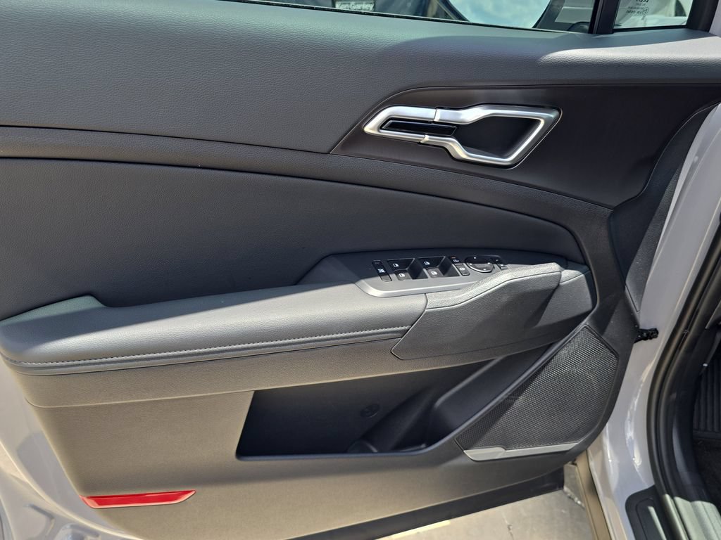 New 2026 Kia Sportage EX AWD/4WD image 18