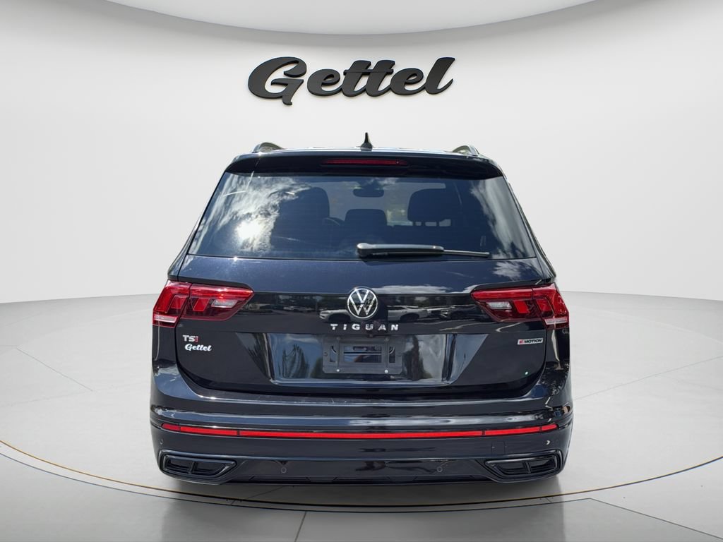 Used 2022 Volkswagen Tiguan SE R-Line AWD/4WD image 6