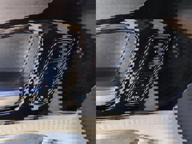 Used 2022 Acura MDX SH-AWD w/ Advance Package image 16