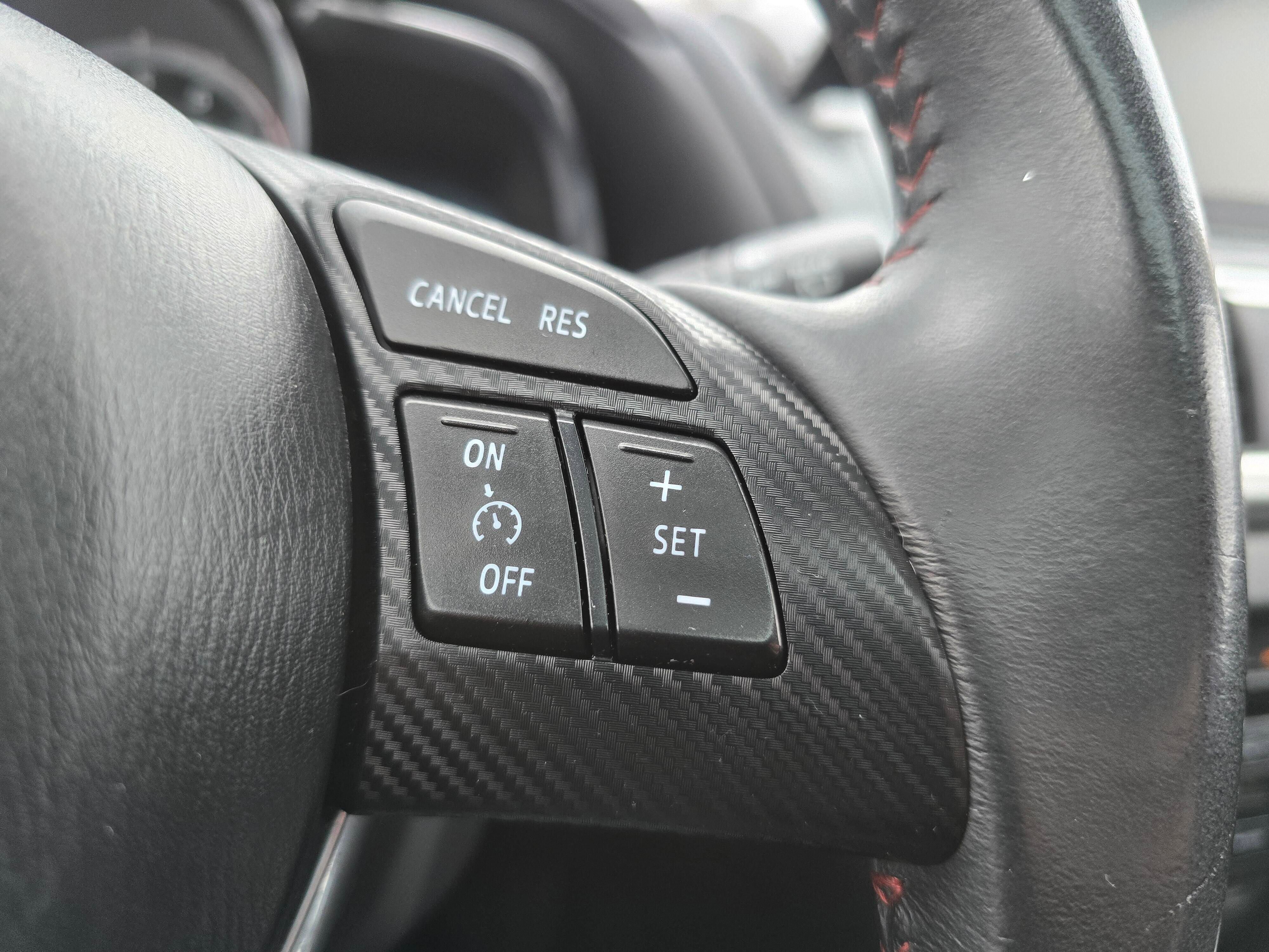 Used 2016 MAZDA MAZDA3 s Touring image 22