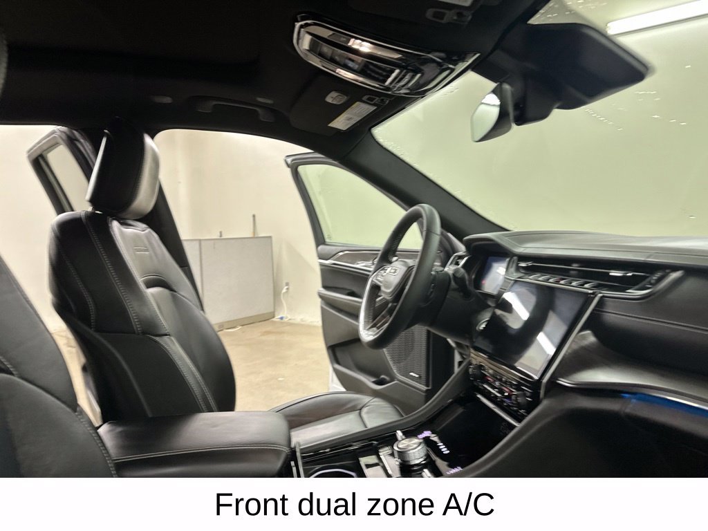 Used 2024 Jeep Grand Cherokee L Overland AWD/4WD image 22