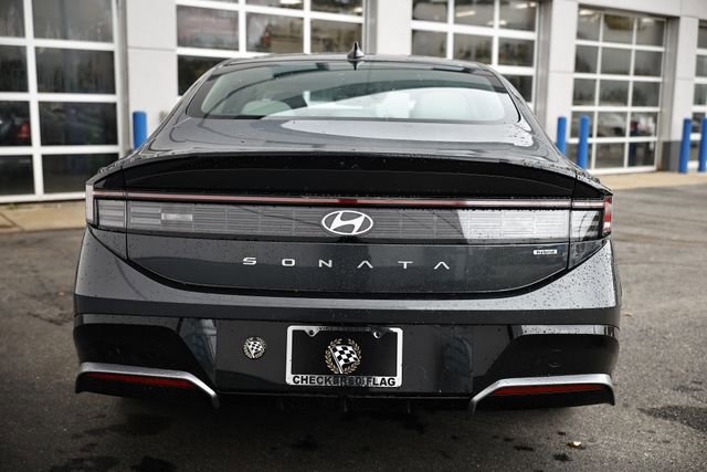 New 2025 Hyundai Sonata SEL image 4