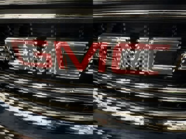 Used 2018 GMC Sierra 1500 SLE w/ SLE Value Package image 8