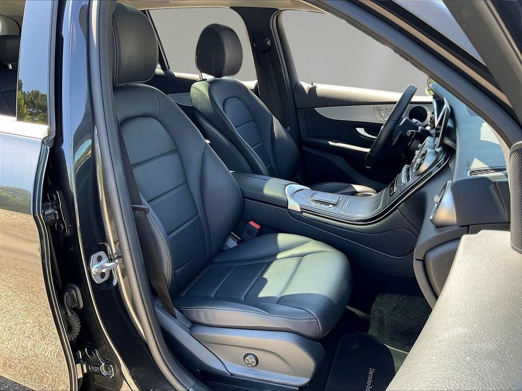 Certified 2022 Mercedes-Benz GLC 300 image 29