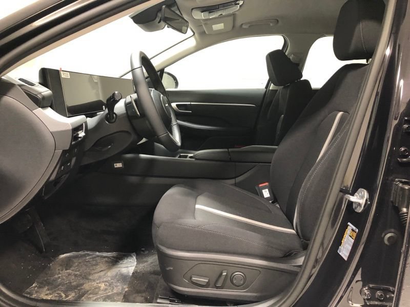 New 2026 Hyundai Sonata SEL AWD/4WD image 17