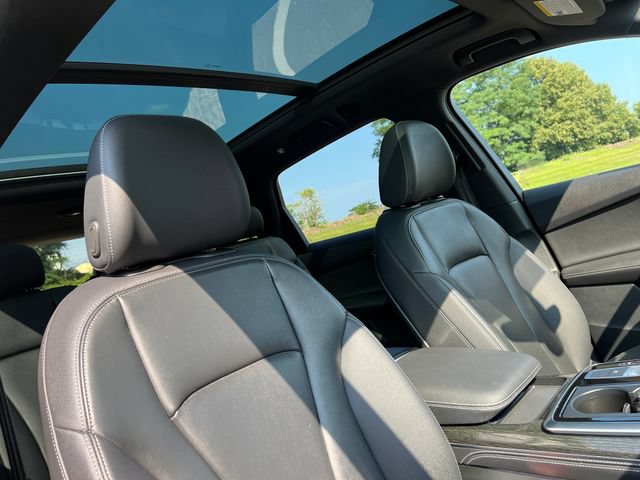 Used 2025 Audi Q7 3.0T Premium Plus AWD/4WD image 38