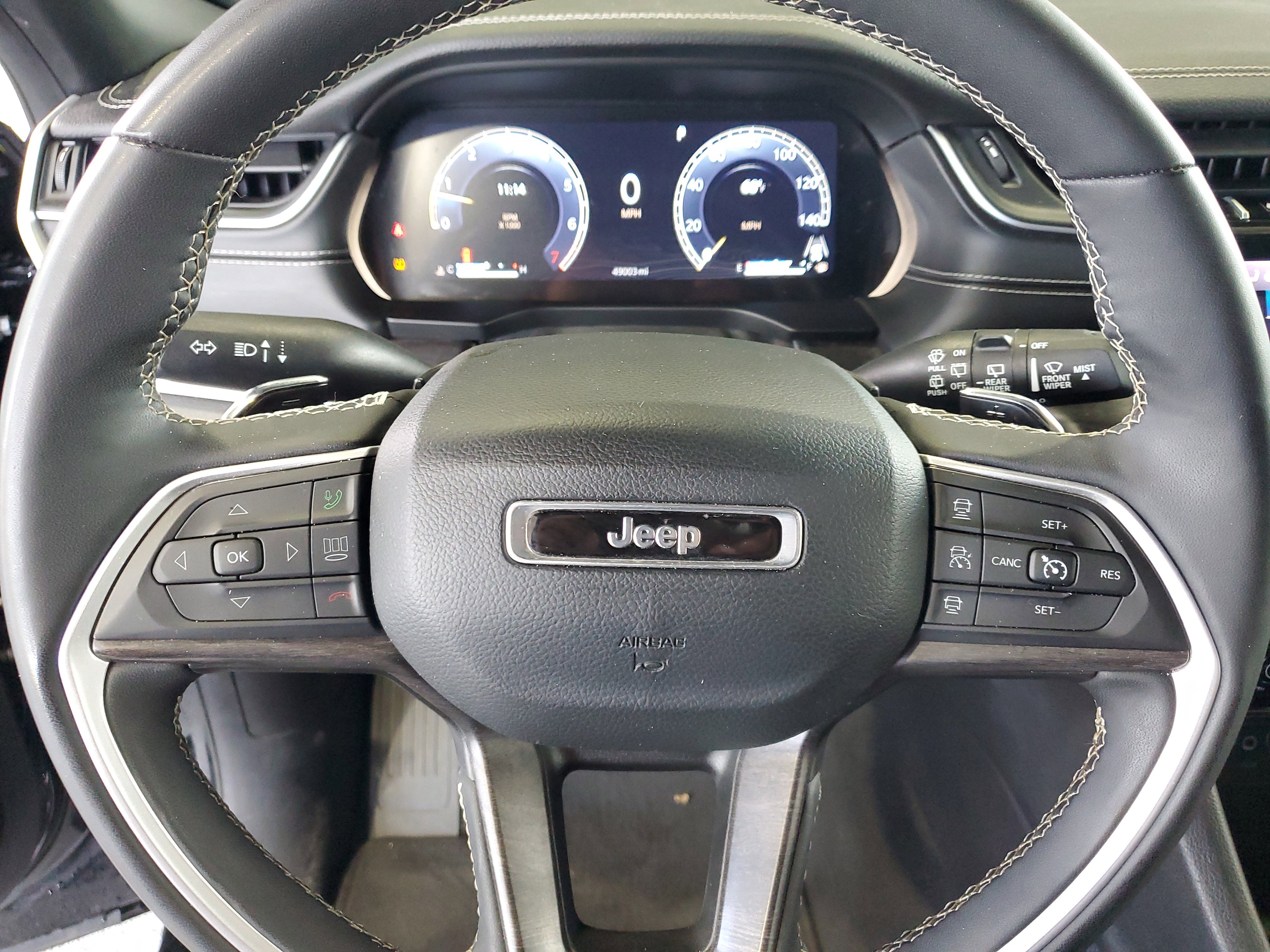 Certified 2024 Jeep Grand Cherokee L Limited AWD/4WD image 22