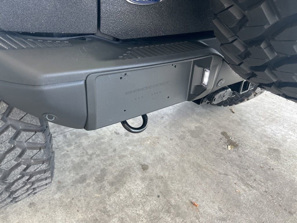 Used 2024 Ford Bronco Black Diamond image 24