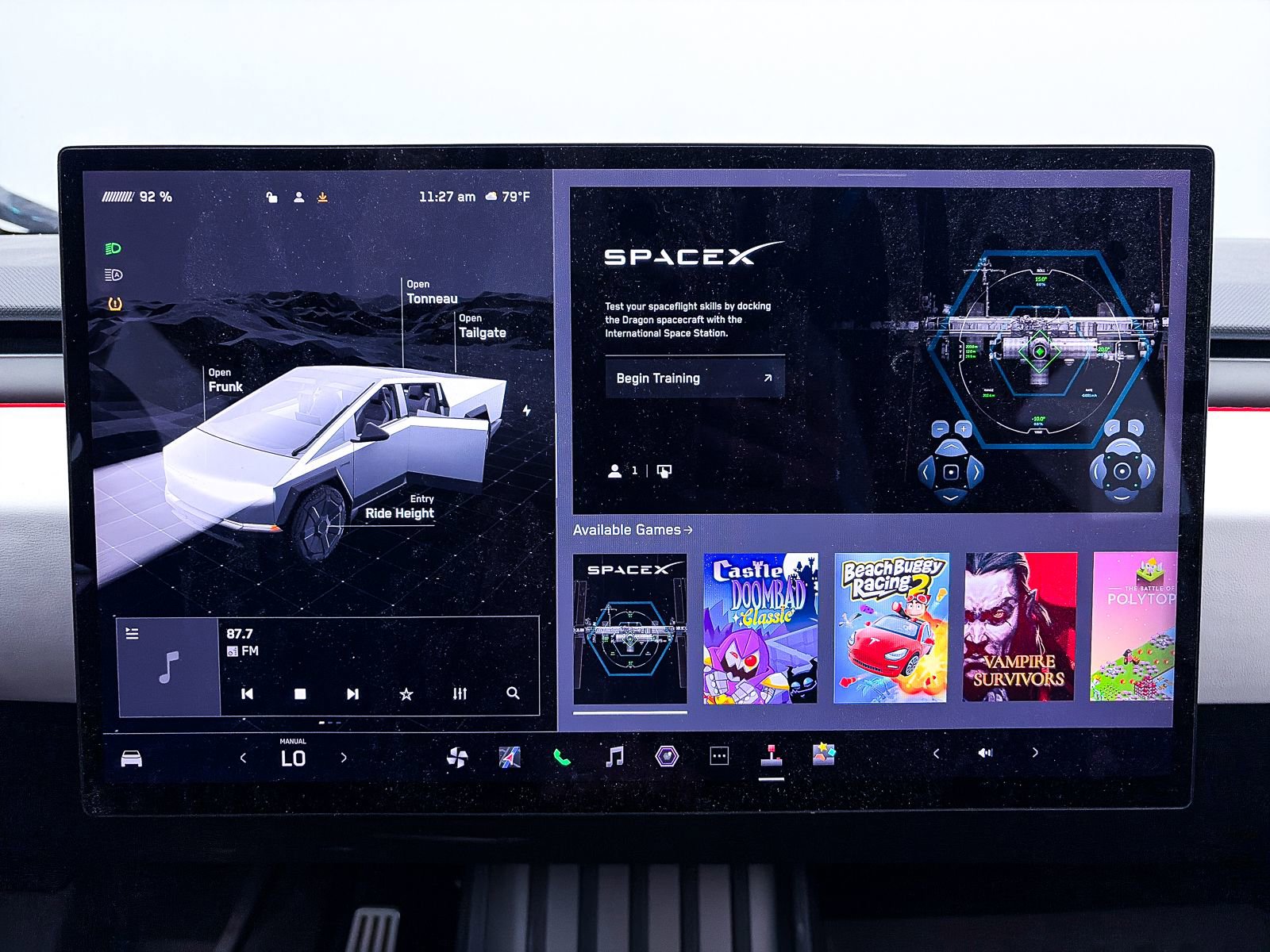 Used 2024 Tesla Cybertruck AWD Crew Cab image 5