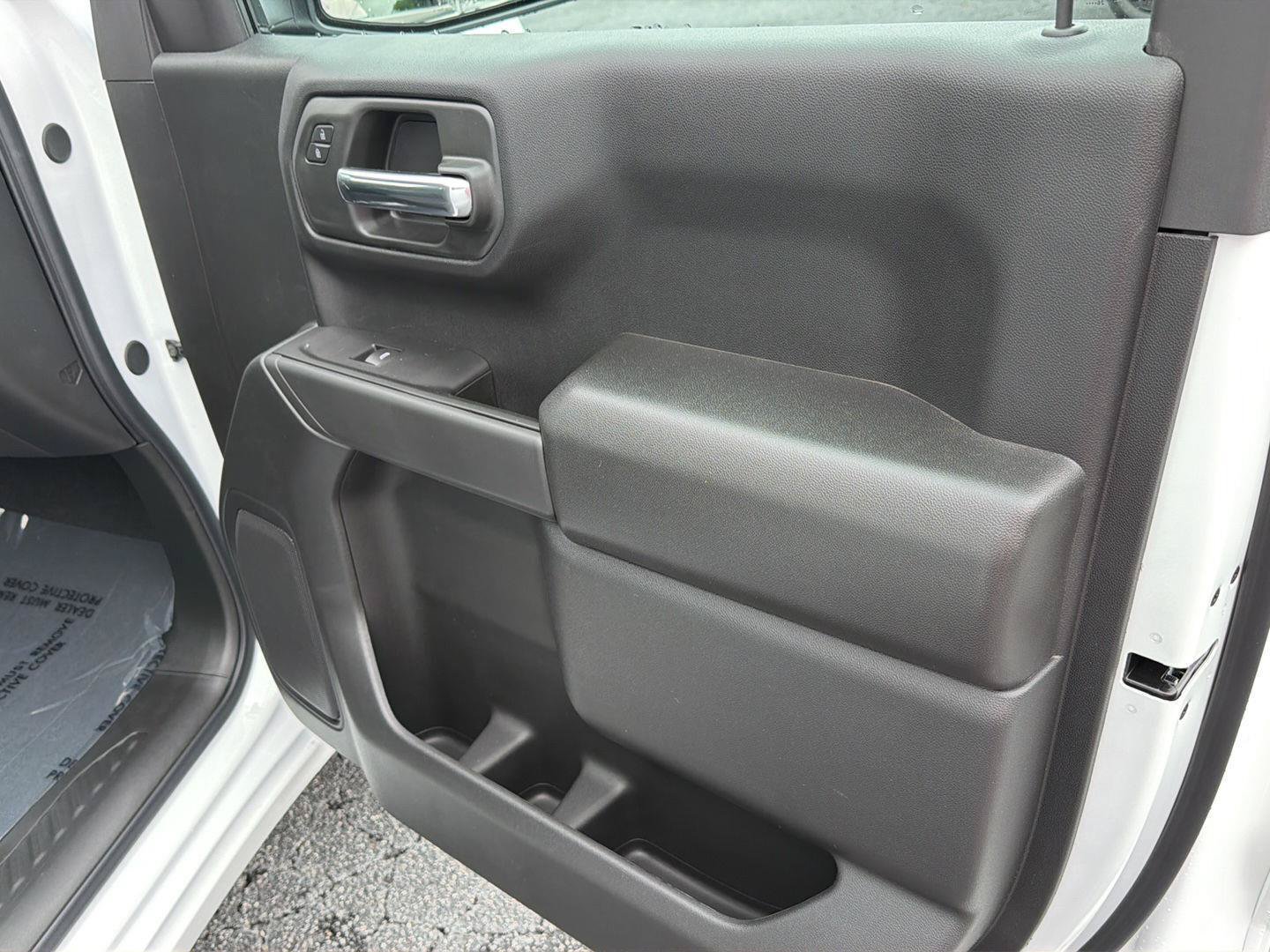 New 2026 Chevrolet Silverado 1500 Custom AWD/4WD image 14