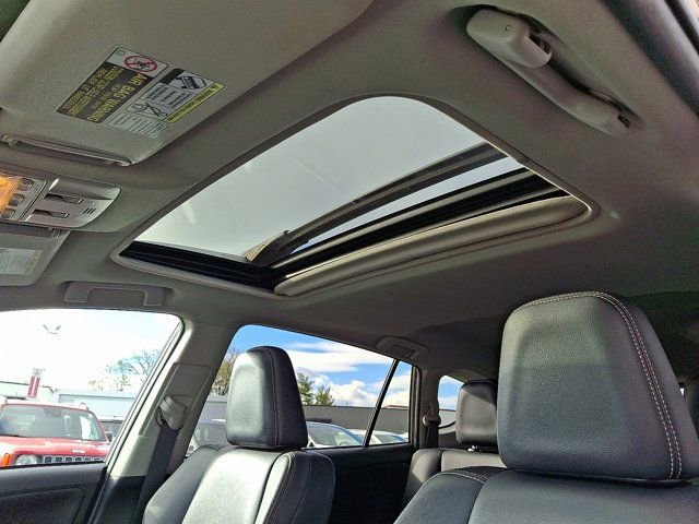 Used 2013 Toyota RAV4 Limited w/ Preferred Accessory Pkg image 18