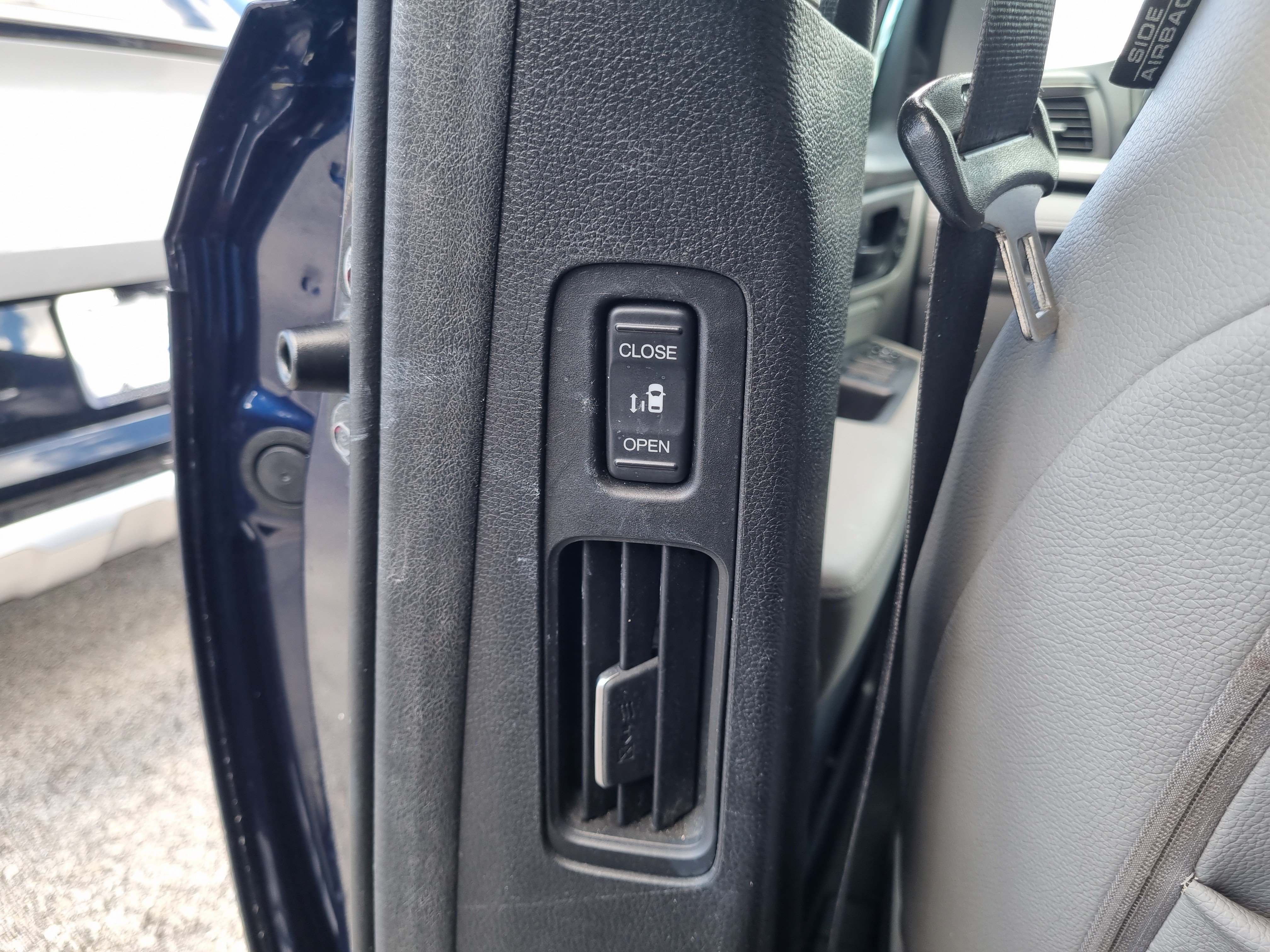 Used 2022 Honda Odyssey EX-L image 21