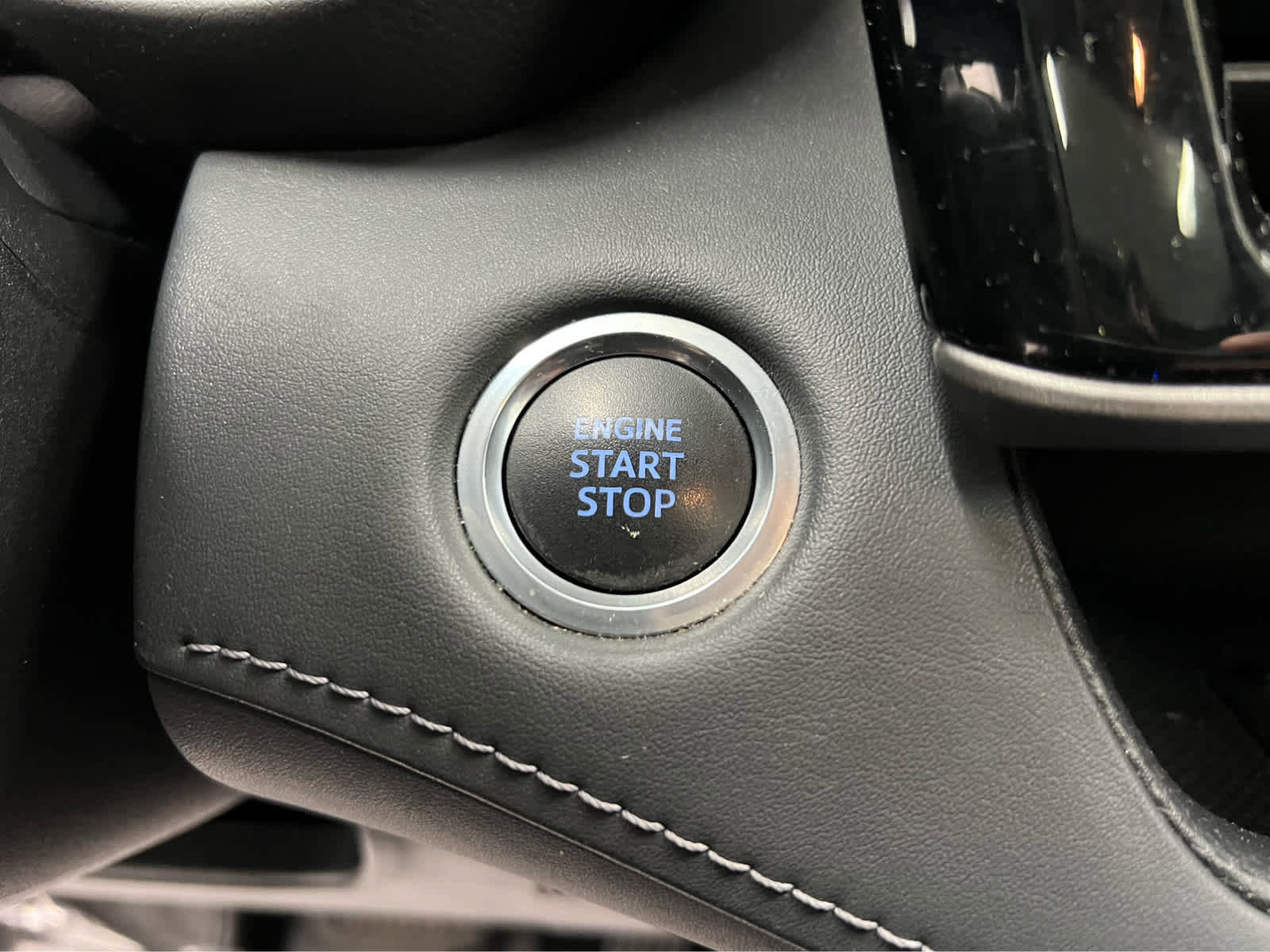 Used 2021 Toyota Highlander XLE image 20