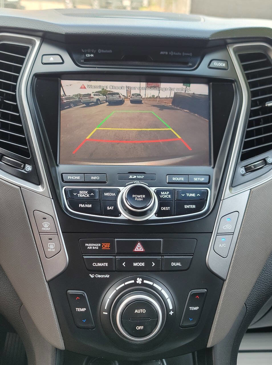 Used 2015 Hyundai Santa Fe Sport 2.0T w/ Option Group 05 image 11