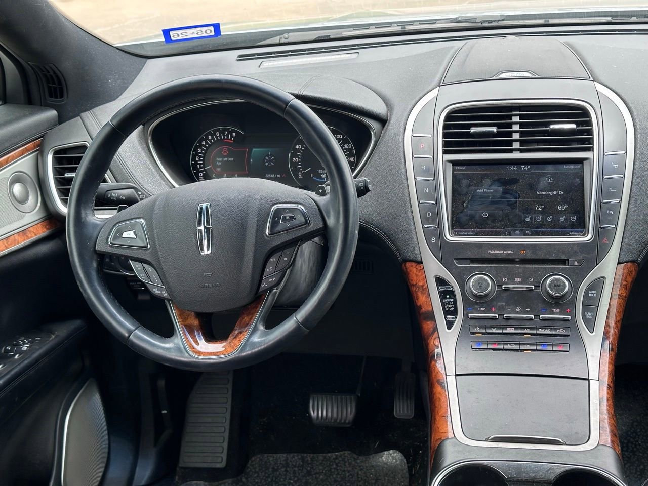 Used 2016 Lincoln MKX Reserve w/ Luxury Package FWD image 20