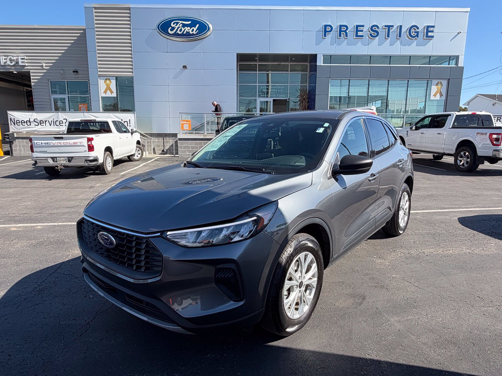 Used 2024 Ford Escape Active AWD/4WD image 1