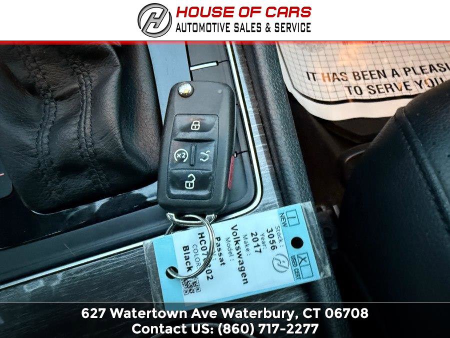 Used 2017 Volkswagen Passat 1.8T SE image 31