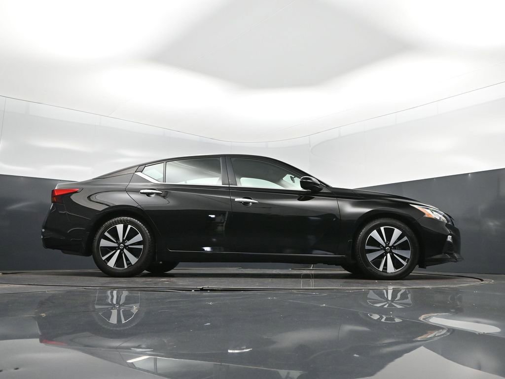 Used 2022 Nissan Altima 2.5 SV FWD image 44