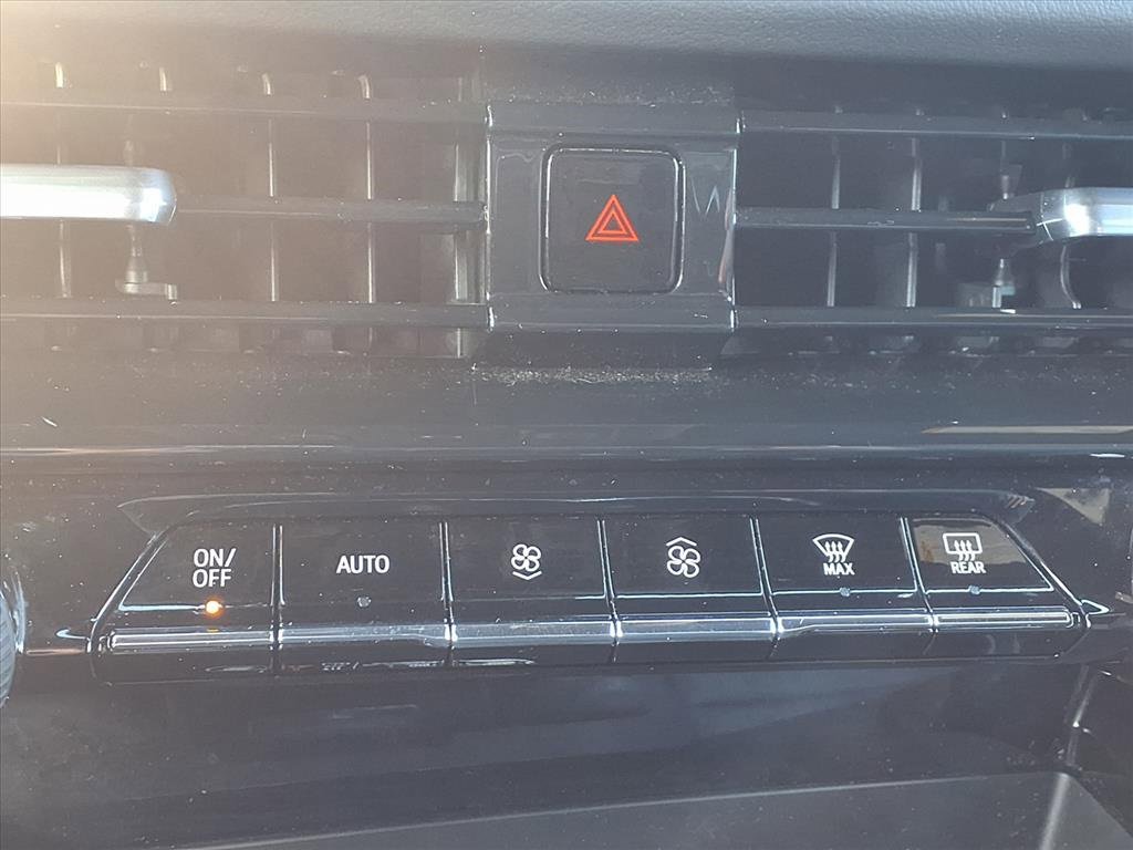 Used 2025 Chevrolet Tahoe LT image 6