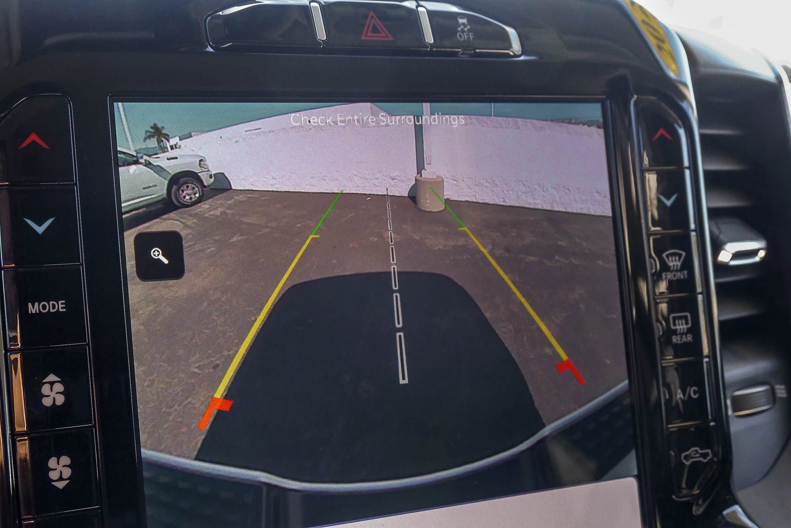 Used 2024 RAM 2500 Laramie image 22