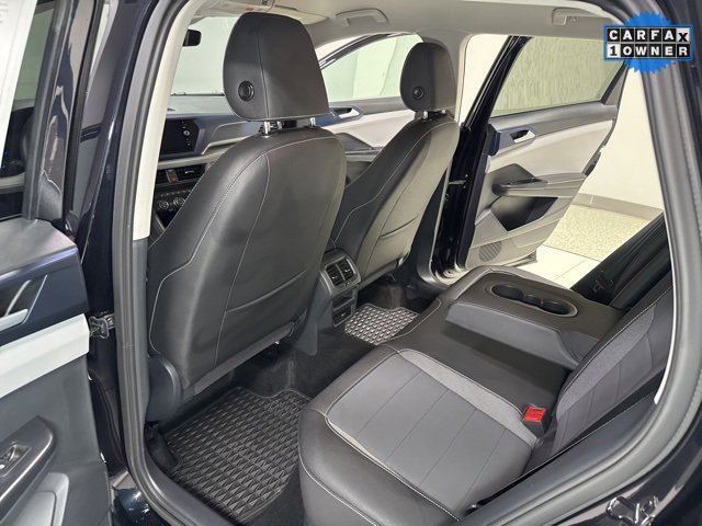 Used 2024 Volkswagen Taos SE image 23