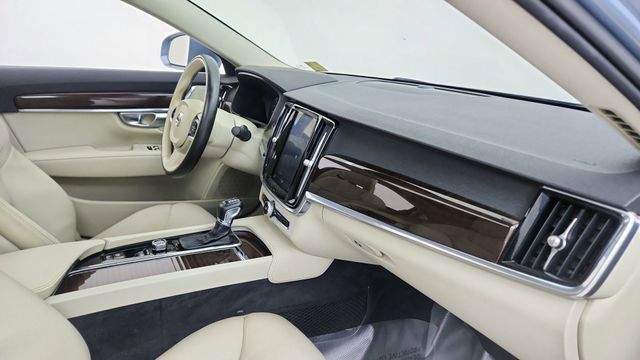 Used 2019 Volvo S90 T5 Momentum w/ Protection Package Premier image 21