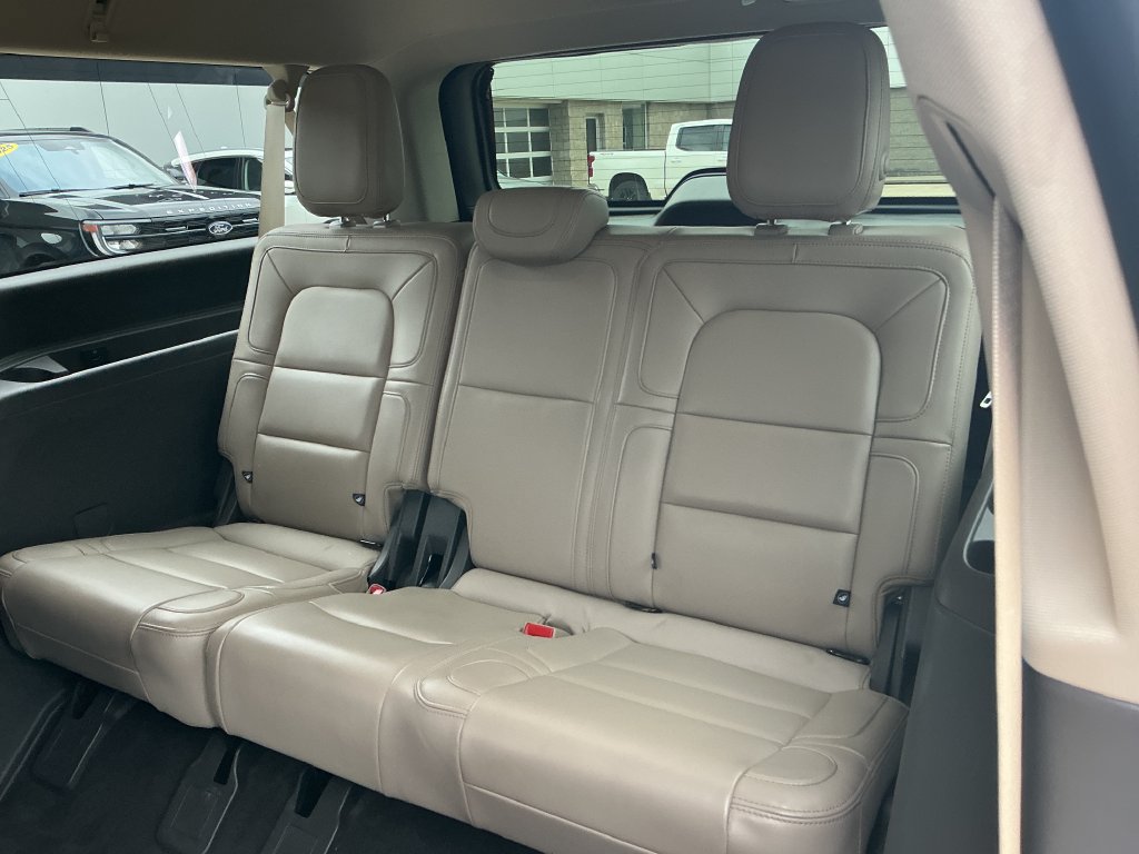 Used 2024 Lincoln Navigator L Reserve AWD/4WD image 27