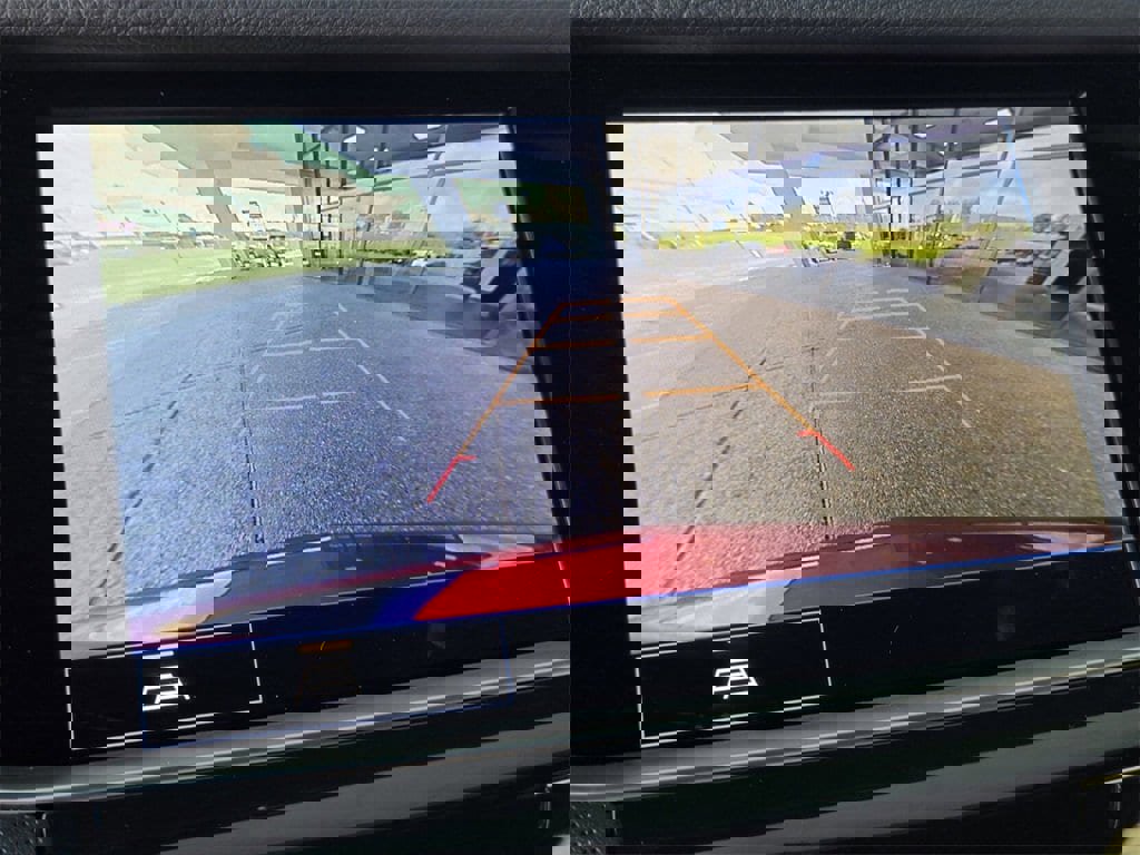 New 2025 Cadillac XT6 Luxury image 20